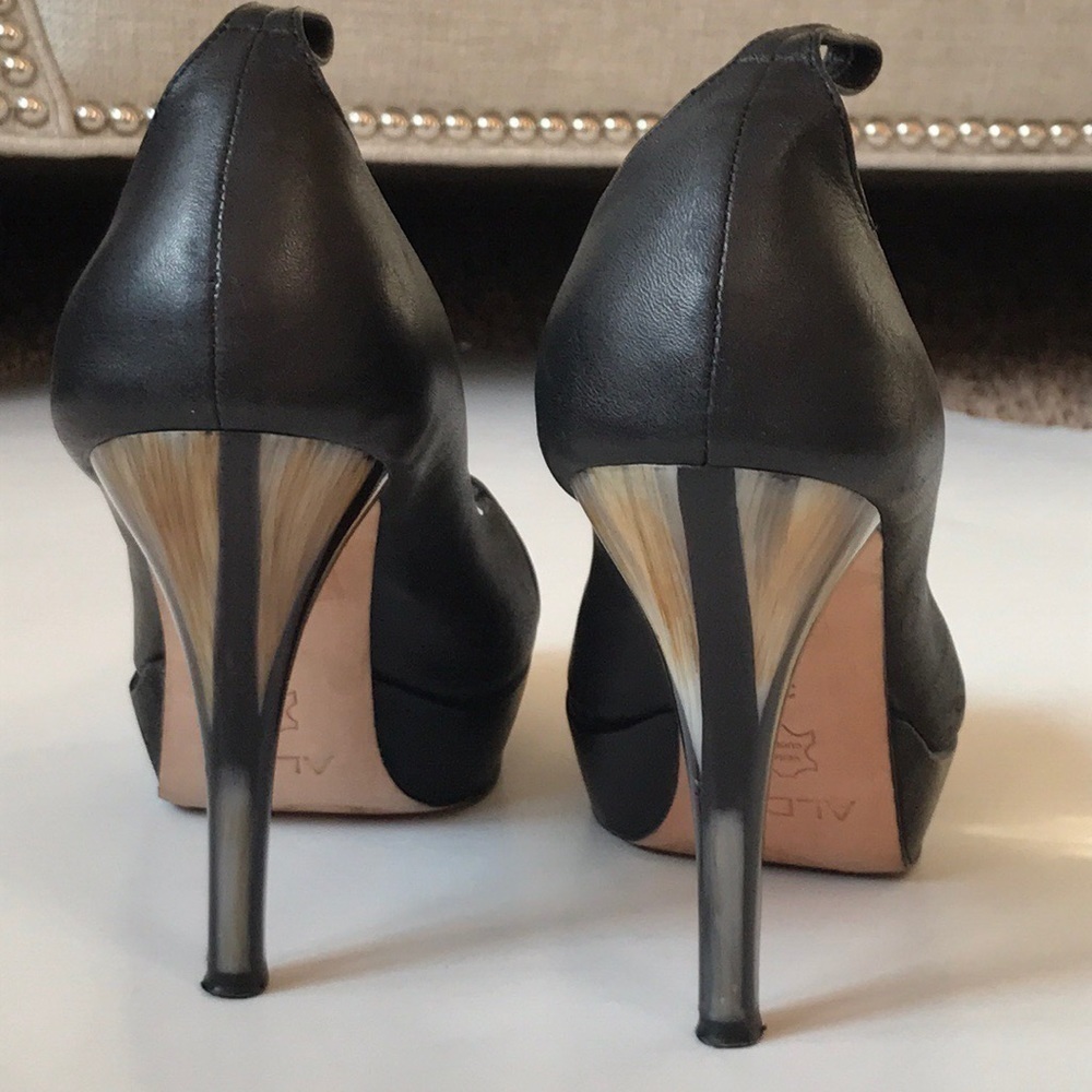 Gorgeous Heels - Black Leather Platform Heels Sz 39